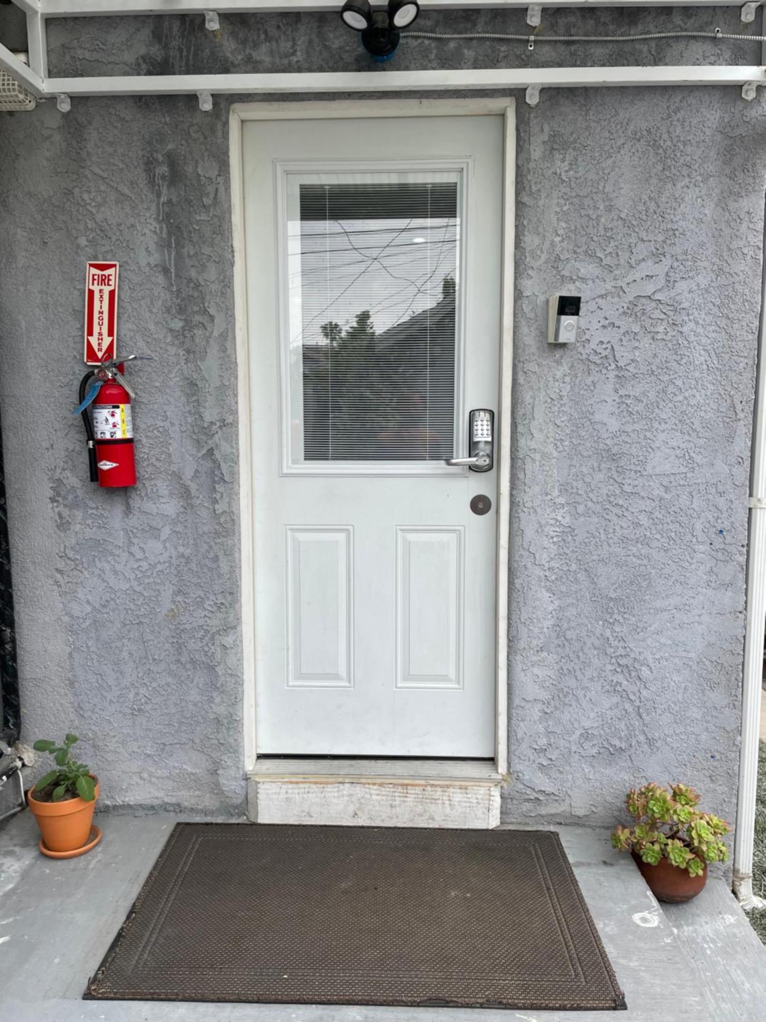 Private Room In Los Angeles With Wifi, Tv, And View Of Hollywood Sign & Shared Kitchen Ngoại thất bức ảnh